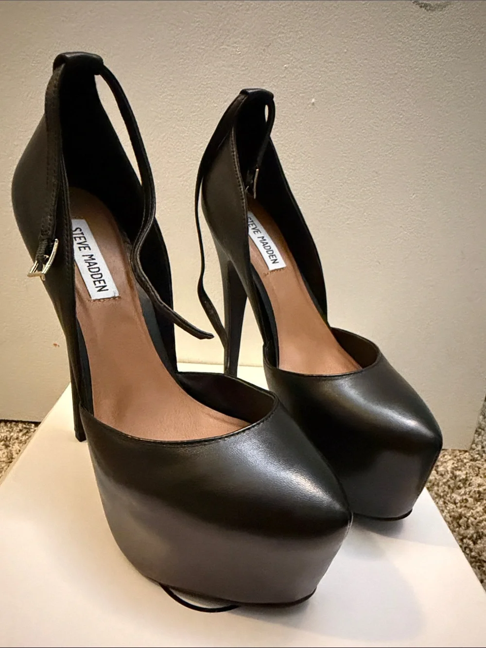 NIB Steve Madden Deeny Black Leather High Heel Platform Maryjane Pumps Size 9M